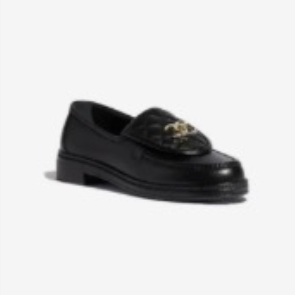 Brand new Chanel quilted logo moccasin loafers